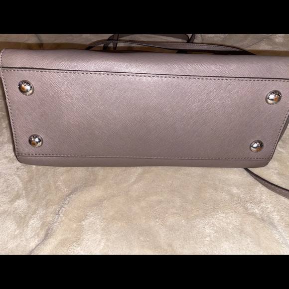 Grey leather Michael Kors handbag - Picture 4 of 8